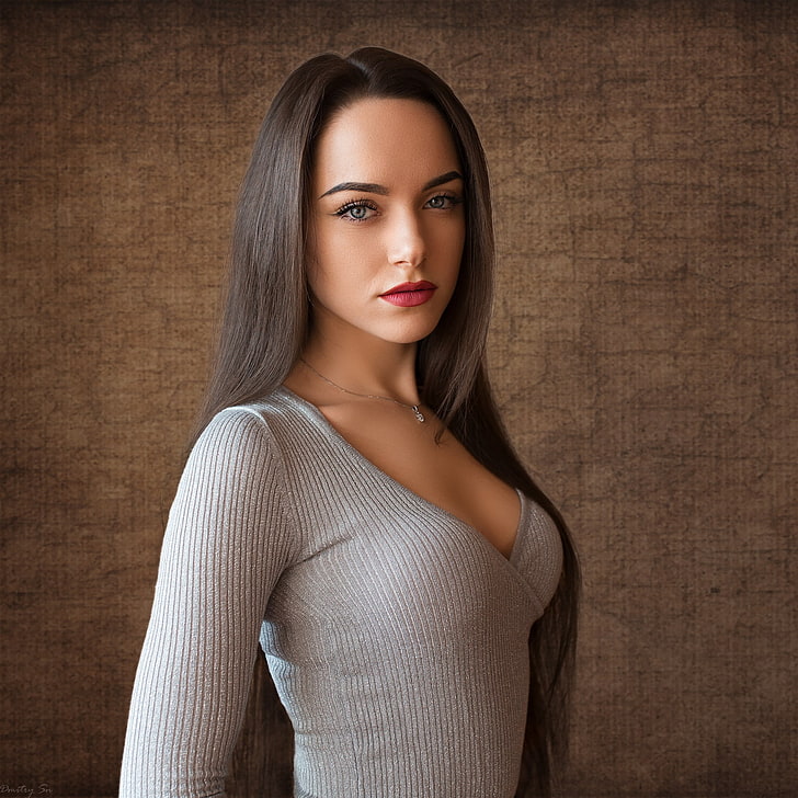 women's grey plunging top, Dmitry Shulgin, red lipstick, portrait, HD wallpaper