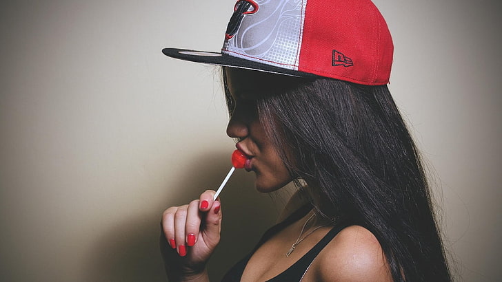 women's white and red fitted cap, NBA, Miami Heat, hat, brunette, HD wallpaper