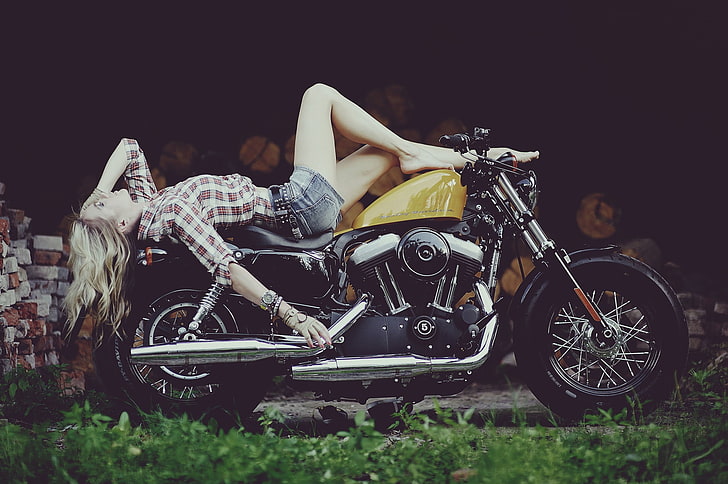 girl, Harley, motorcycle, Harley Davidson, bike, legs, photo, HD wallpaper