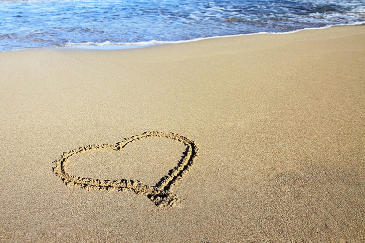 beach, coast, heart, love, sea, romance, romantic, sand, shapes, HD wallpaper