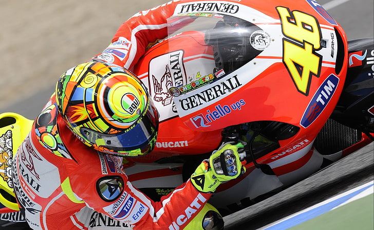 Valentino Rossi   Ducati Bike   MotoGP World... HD Wallpaper, yellow and red full-face helmet