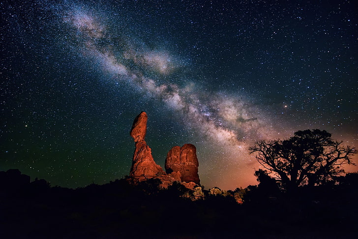 brown rocks, Milky Way, space, night, trees, nature, stars, sky, HD wallpaper