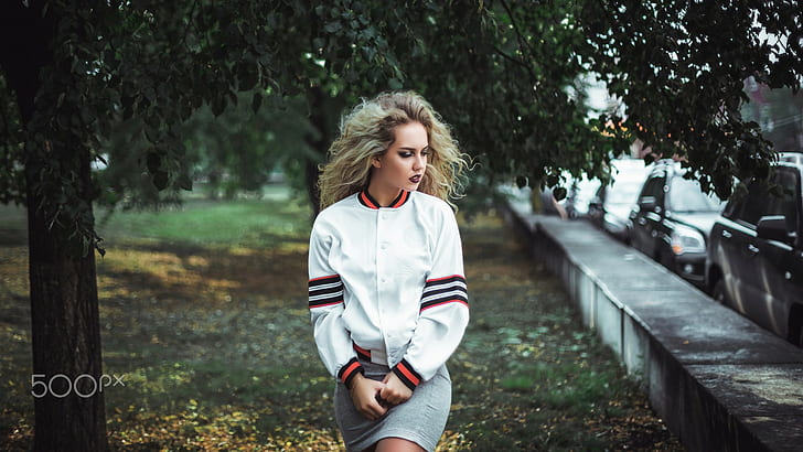 500px, sweater, women outdoors, closed eyes, Lerochka Polovinchik, HD wallpaper