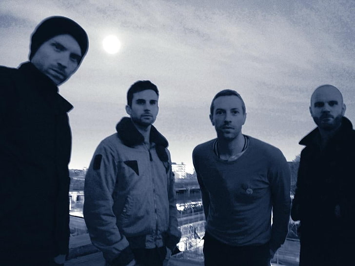 four man standing at building grayscale photo, Coldplay Ghost Stories, HD wallpaper