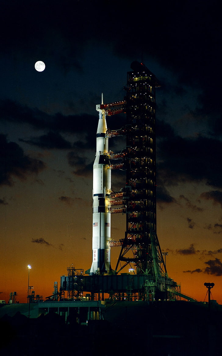 white and black space rocket ship, Saturn V, launch pads, NASA