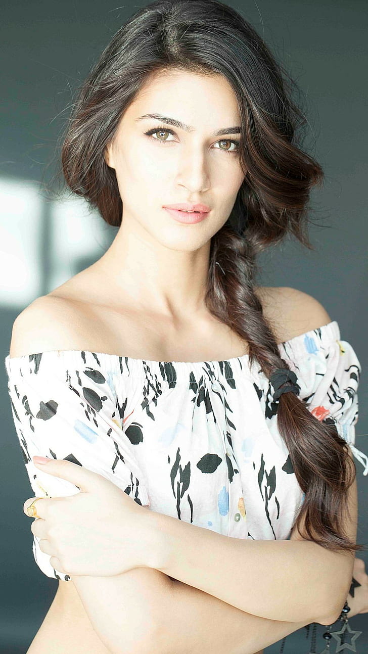 Kriti Sanon's Morning Skincare Routine: Hydration and Radiance – Caresupp.in