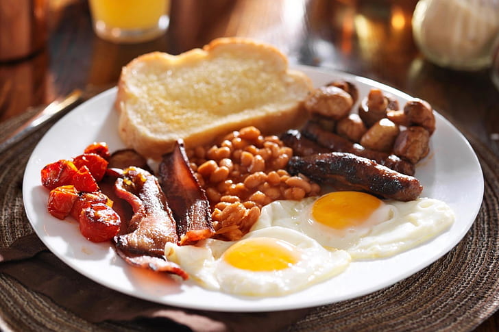 sausage, Breakfast, scrambled eggs, English, beans