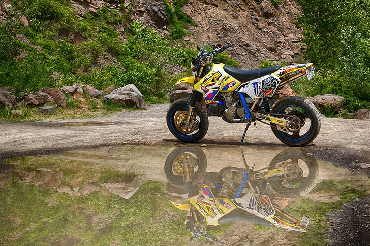 DRZ 400 SM, Monster Energy, Motorcycle, reflection, Supermoto, HD wallpaper