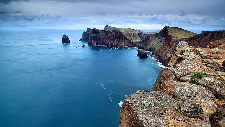 brown mountain, coast, sea, water, nature, rock, scenics - nature, HD wallpaper