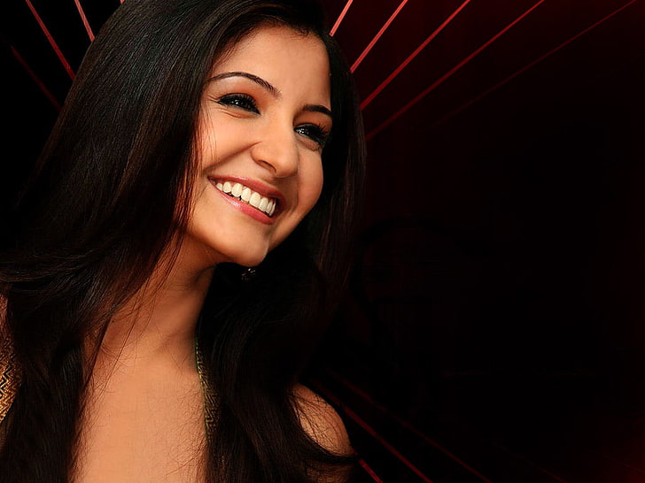 HD wallpaper: Anushka Sharma In Smiling, woman's face, Female Celebrities,  bollywood celebrities | Wallpaper Flare