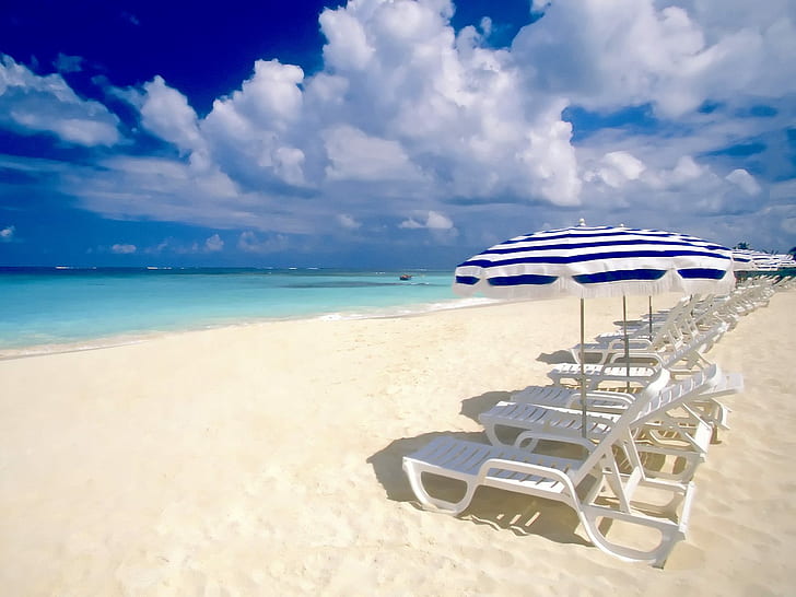 Shoal Bay Beach Anguilla HD, white wooden beach lounger with parasol lot, HD wallpaper