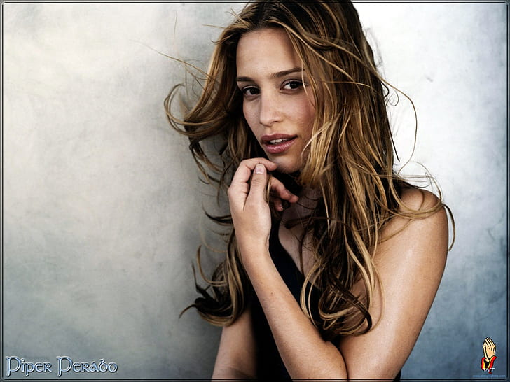 piper perabo, long hair, one person, hairstyle, portrait, beauty
