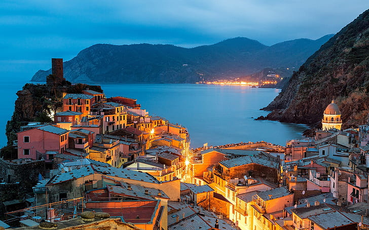 Vernazza, Italy, Cinque Terre, Liguria, evening, city, lights, houses