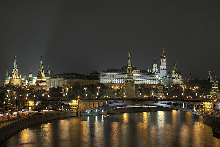 building and river during night time, moscow kremlin, moscow kremlin, HD wallpaper
