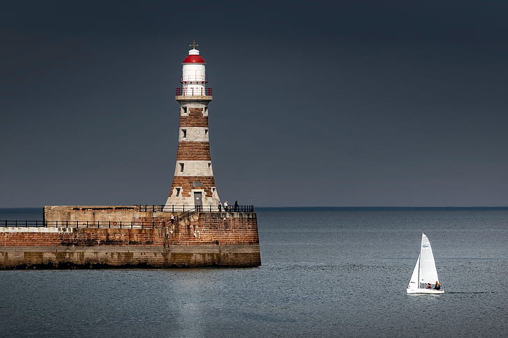 sea, lighthouse, England, yacht, North Sea, Sunderland, Roker Lighthouse