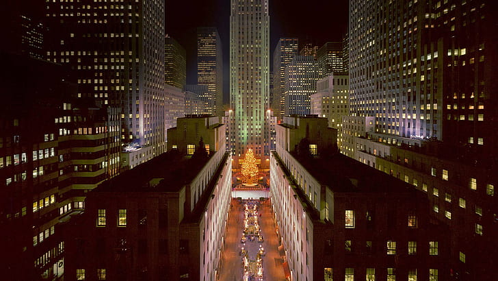 New York, thành phố không bao giờ ngủ, càng trở nên lung linh và thu hút hơn bởi những ánh đèn rực rỡ phủ khắp phố phường trong đêm Giáng Sinh. Bức tranh tuyệt vời này sẽ khiến bạn muốn đặt chân đến thành phố này để trải nghiệm cảm giác \