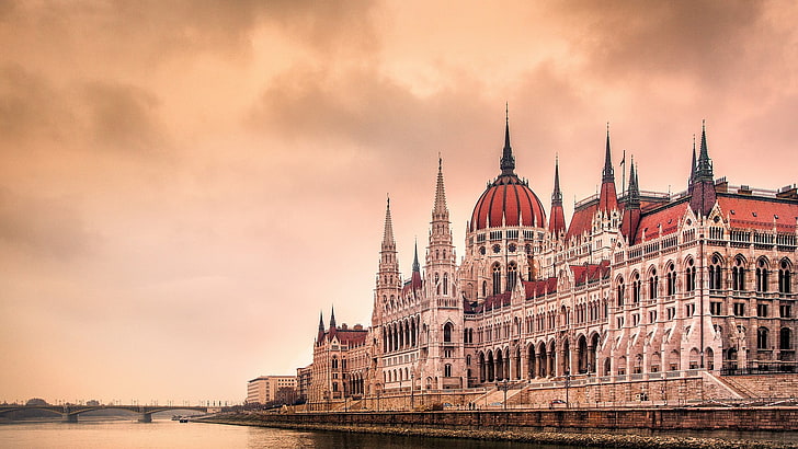 gray and red castle, building, Budapest, Hungary, Hungarian Parliament Building