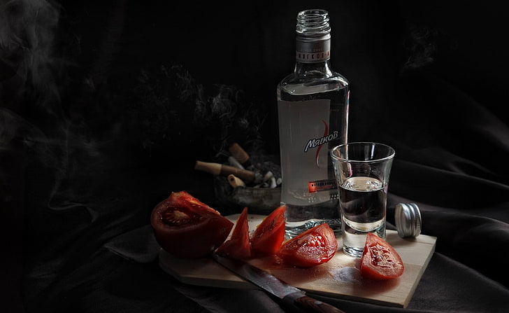 black and red glass water bong, tomatoes, alcohol, food, food and drink, HD wallpaper