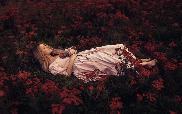 beauty girl image 1920x1200, lying down, one person, plant, HD wallpaper