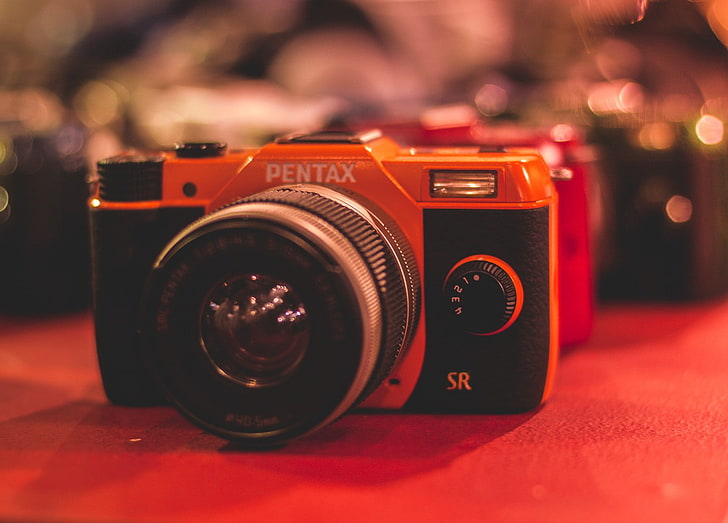 Pentax, camera, technology, close-up, focus on foreground, red, HD wallpaper