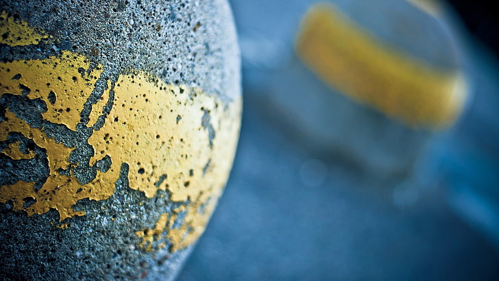 depth of field, yellow, stones, close-up, no people, focus on foreground