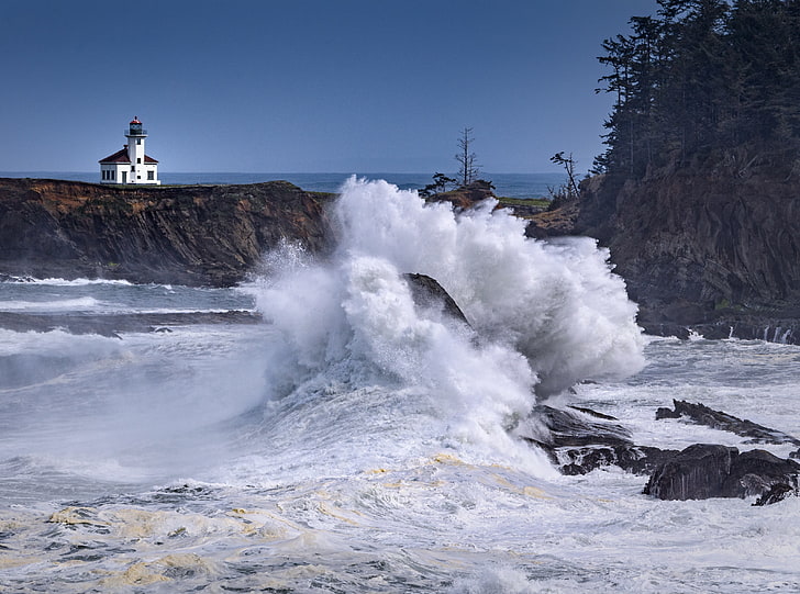 Waves Crashing on Rocks, United States, Oregon, Travel, Nature