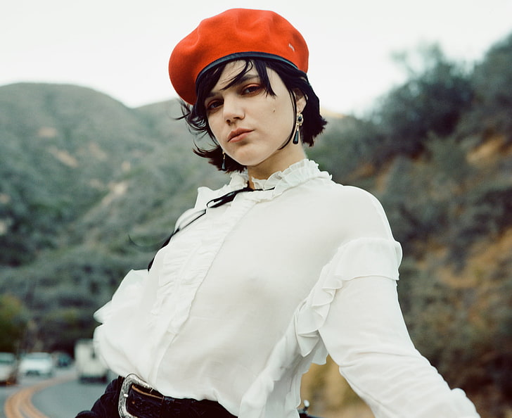 SoKo, singer, women, brunette, one person, young adult, looking at camera