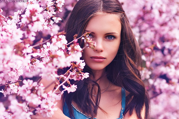 women's blue spaghetti strap top, girl, flowers, nature, spring, HD wallpaper