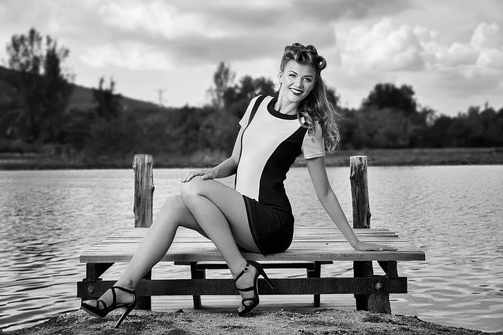 woman in white and black cap-sleeved dress, girl, blonde, pin up