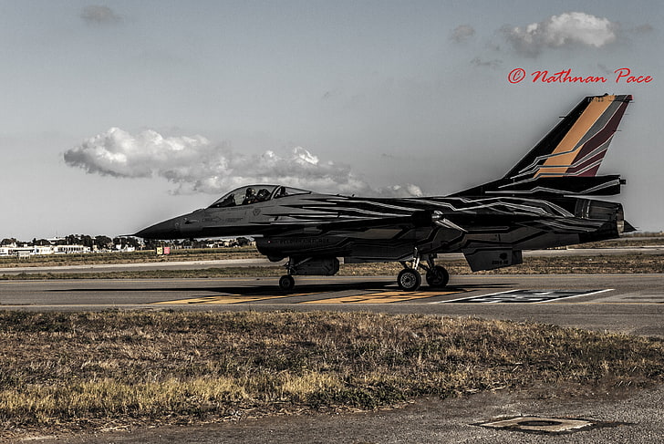 black and brown fighter jet, Malta, 2015, jet fighter, General Dynamics F-16 Fighting Falcon