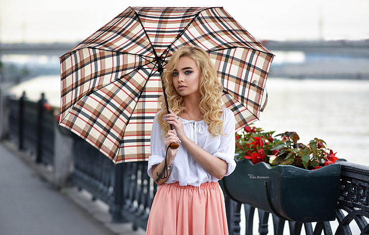 women, blonde, dress, tattoo, depth of field, umbrella, portrait