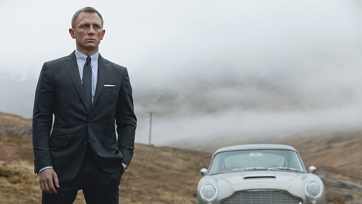 men's black suit jacket and pants, James Bond, Daniel Craig, Aston Martin