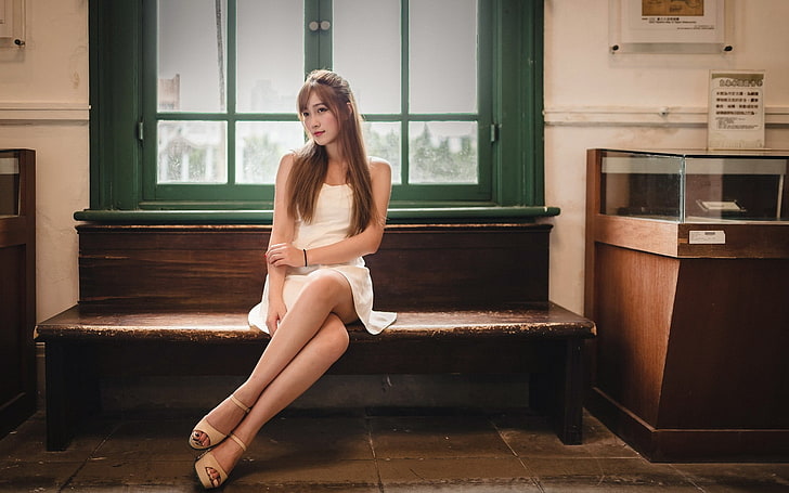 women's white sleeveless mini dress, model, long hair, legs, Asian