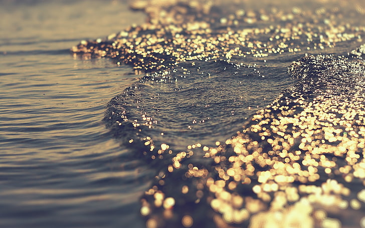 body of water, close up photo of sea wave, bokeh, waves, sunlight