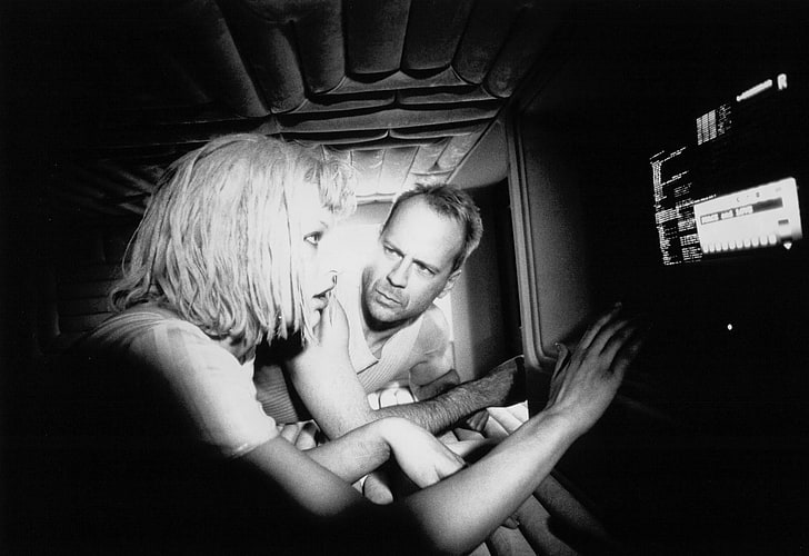 grayscale photo of man and woman, The Fifth Element, Bruce Willis