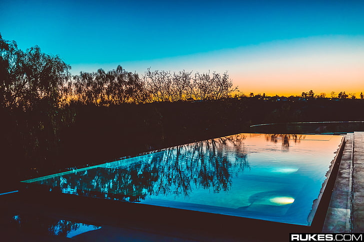 swimming pool, reflection, sunset, dead trees, Rukes, photography, HD wallpaper