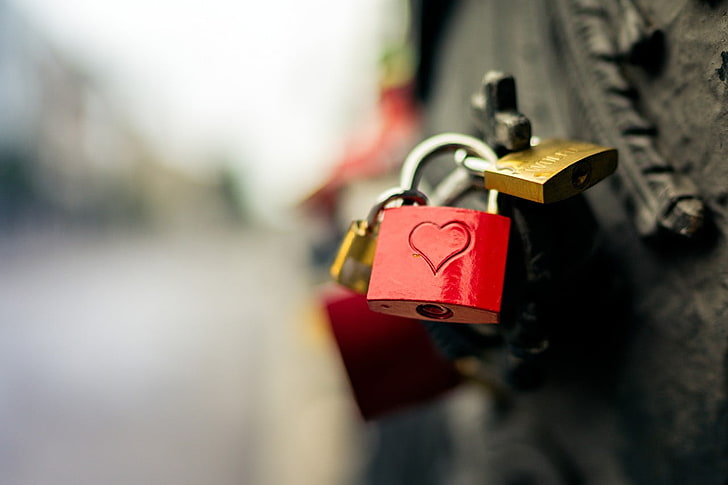 padlock, heart, metal, blurred, safety, love, protection, security, HD wallpaper