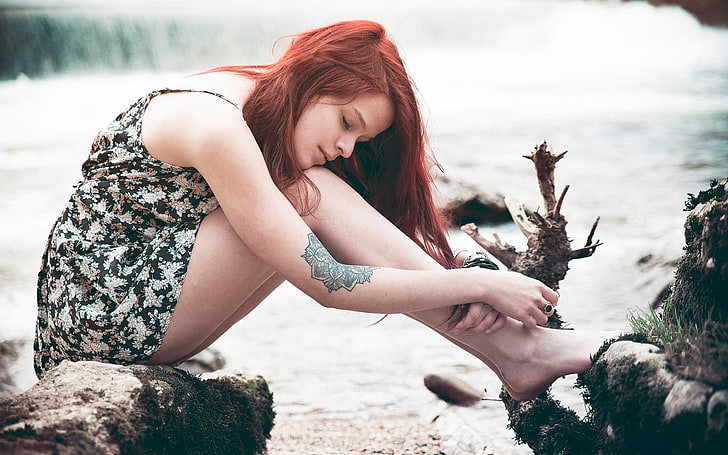redhead, women, tattoo, dress, barefoot, minidress, women outdoors, HD wallpaper