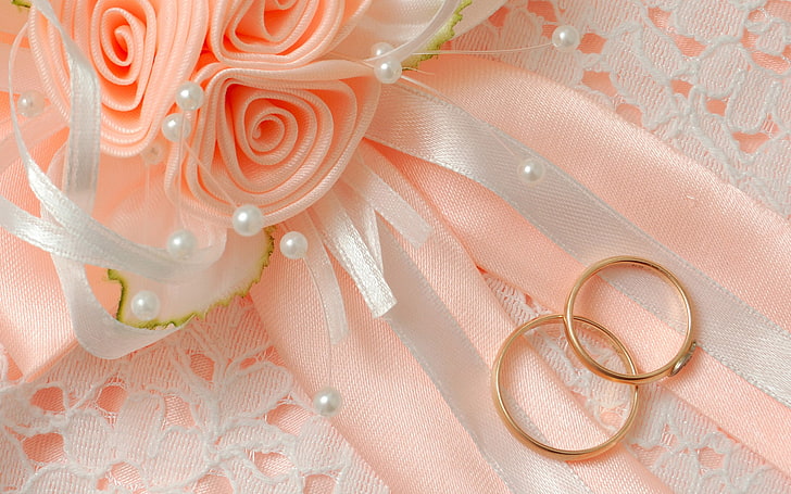 two gold-colored marriage rings, macro, flowers, bow, wedding, HD wallpaper