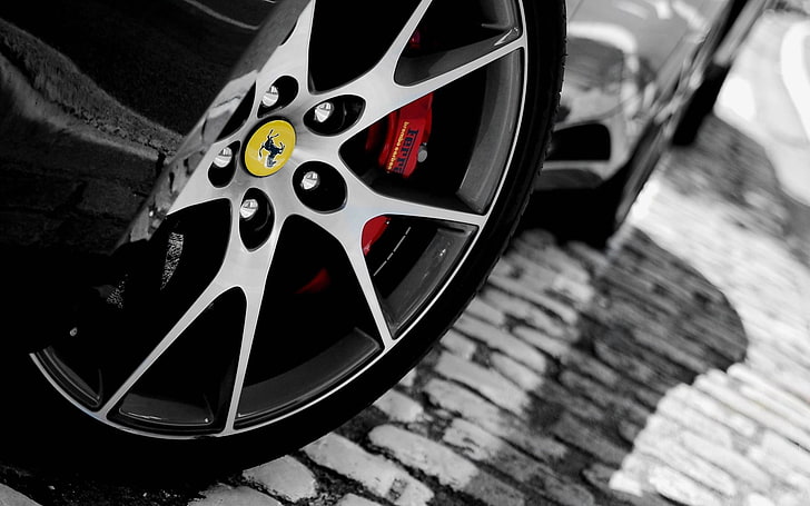 chrome multi-spoke vehicle wheel and tire, Ferrari, rims, brakes