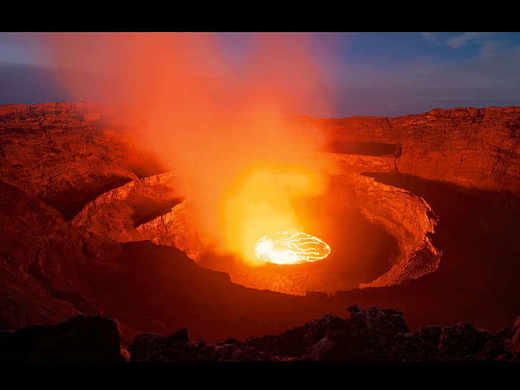Volcanic eruption magma HD photography wallpaper 0.., red lava