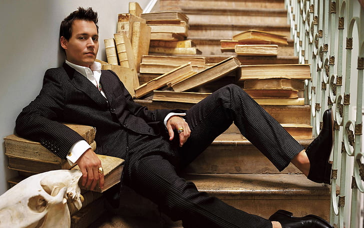 Johnny Depp Elegant