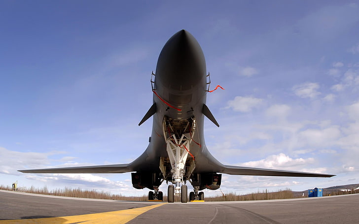 low angled photo of monoplane, airplane, Rockwell B-1 Lancer, HD wallpaper