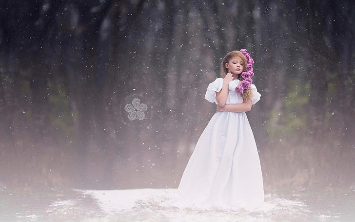 Cute little girl, white dress, snow, girl's white dress, HD wallpaper