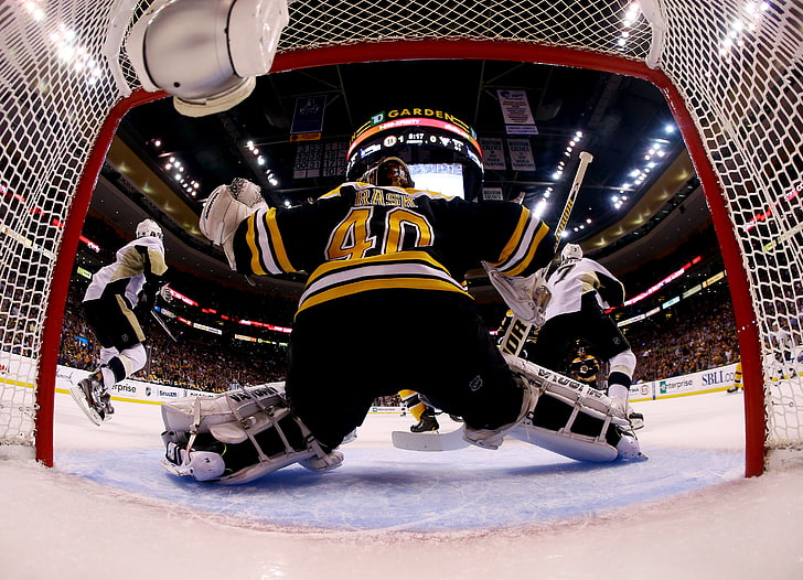 men's black and yellow ice hockey jersey shirt, Boston Bruins