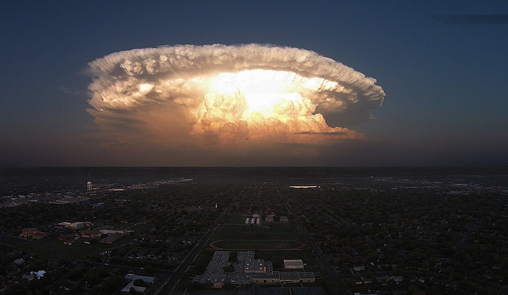 nuclear bomb explosion, bomb exploded near buildings, supercell (nature)