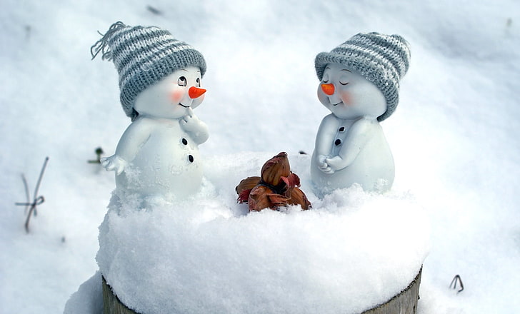 two snowman wallpaper, snowmen, caps, nuts, figures, winter, christmas, HD wallpaper