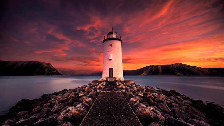 lighthouse 4k download pics for pc, guidance, water, sky, sea, HD wallpaper