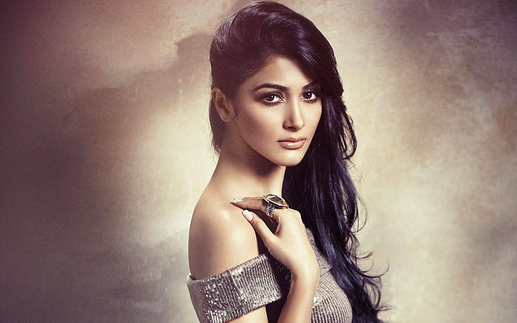 Actresses, Pooja Hegde, portrait, one person, young adult, looking at camera, HD wallpaper