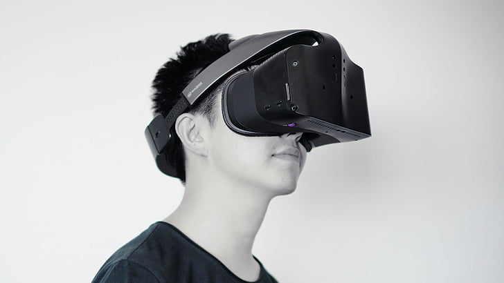 man wearing black VR goggles, Intel Project Alloy, IDF, Virtual Reality, HD wallpaper